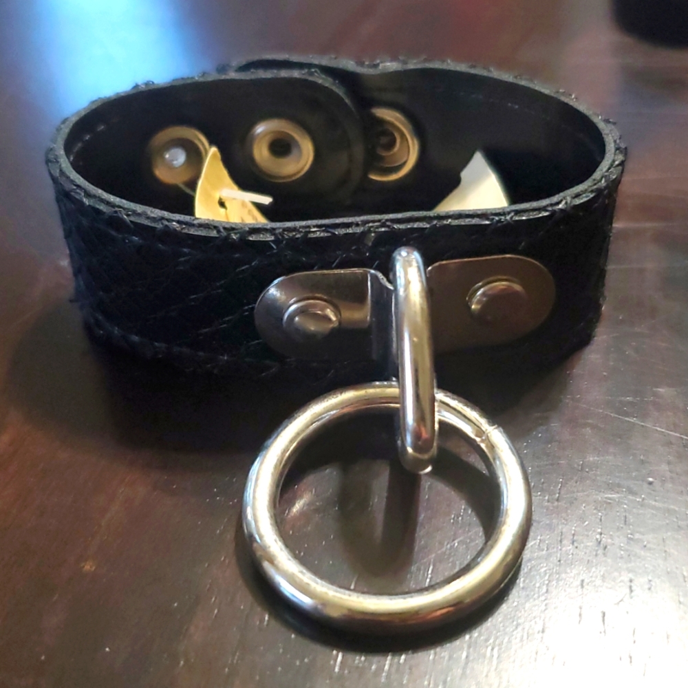 Funk Plus Cuff Bracelet Black O-ring